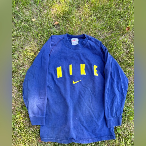 Vintage long sleeve shirt - Picture 1 of 2